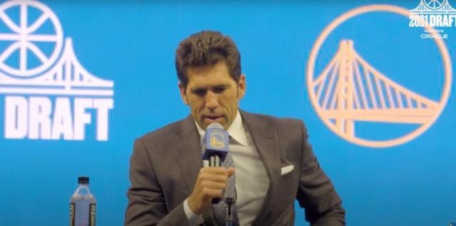 kaiyun sports-迈尔斯:交易选择并不多 汤普森决定未来球队方向